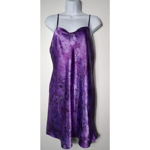 Gilligan O'Malley Nightgown Size Medium Purple Silky Satin Short Lingerie Chemis